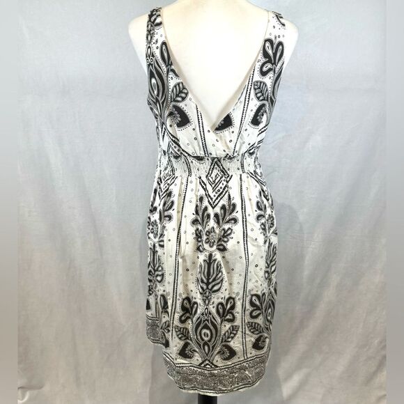 100% cotton black and white boho print smocked waist dress size 6 - Picture 3 of 4